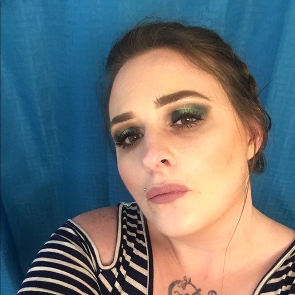 Meet your Posher, Fiona - Picture 16 of 16